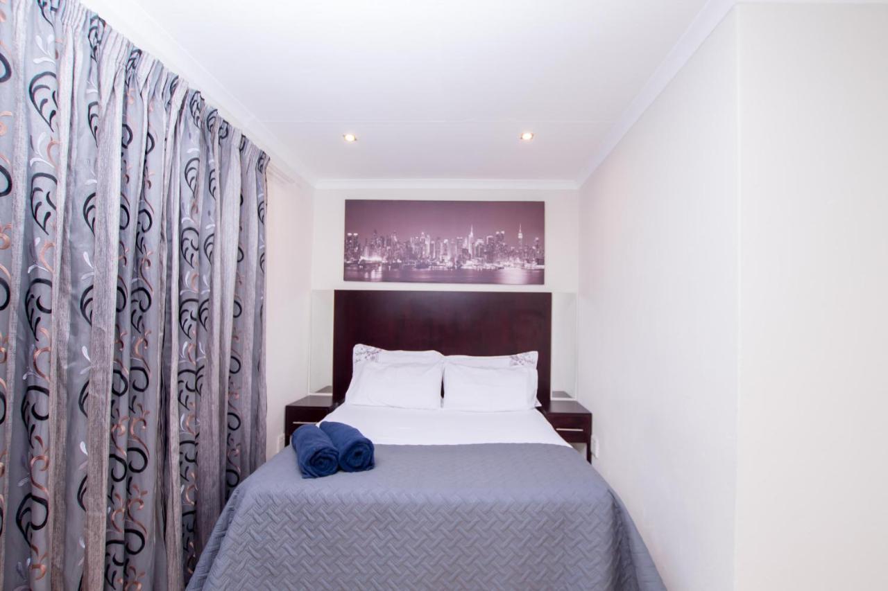סנדטון Prestigious Apartments מראה חיצוני תמונה