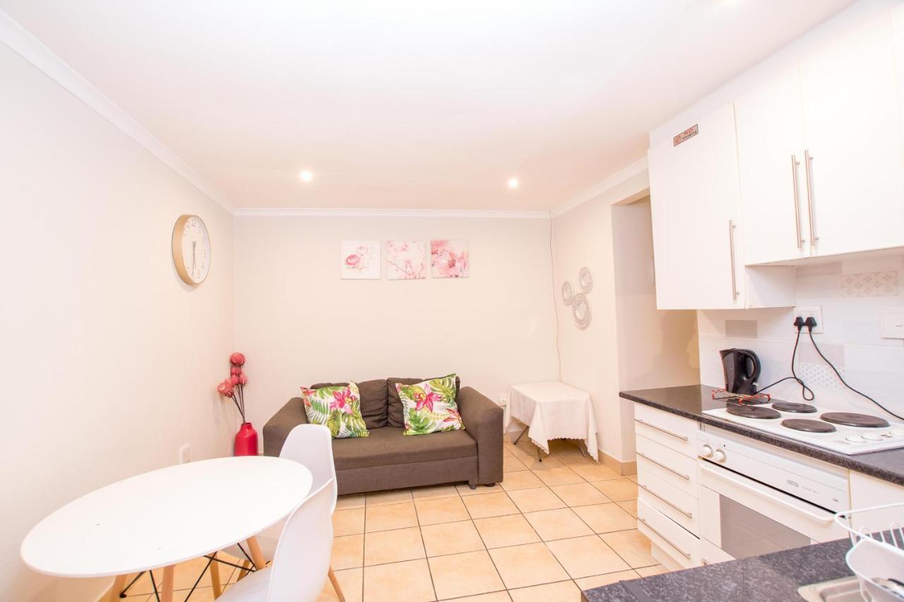 סנדטון Prestigious Apartments מראה חיצוני תמונה