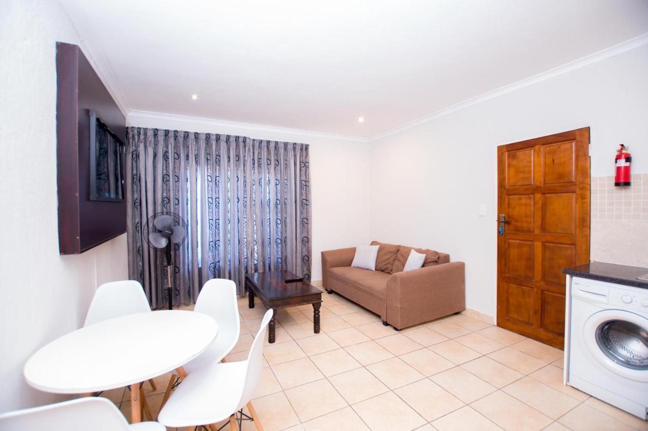 סנדטון Prestigious Apartments מראה חיצוני תמונה