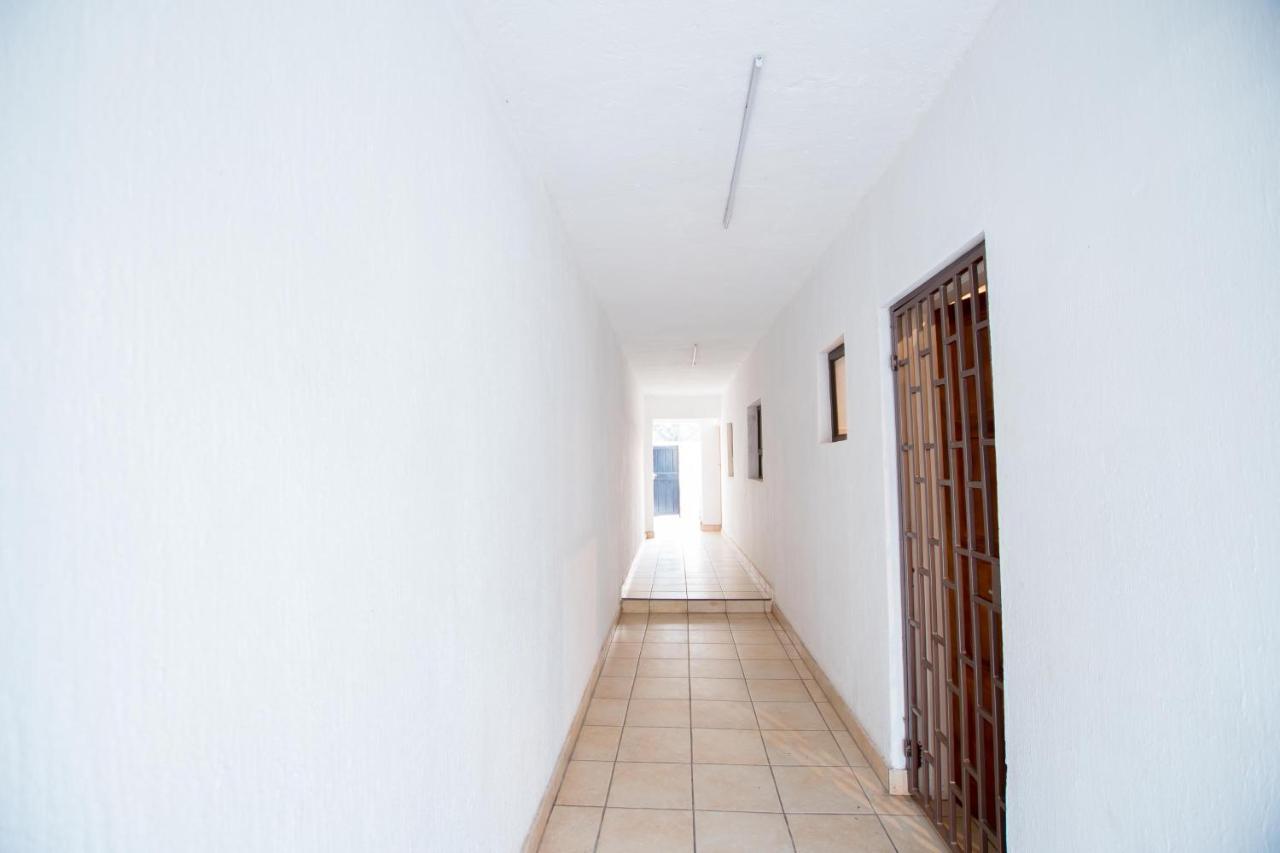 סנדטון Prestigious Apartments מראה חיצוני תמונה
