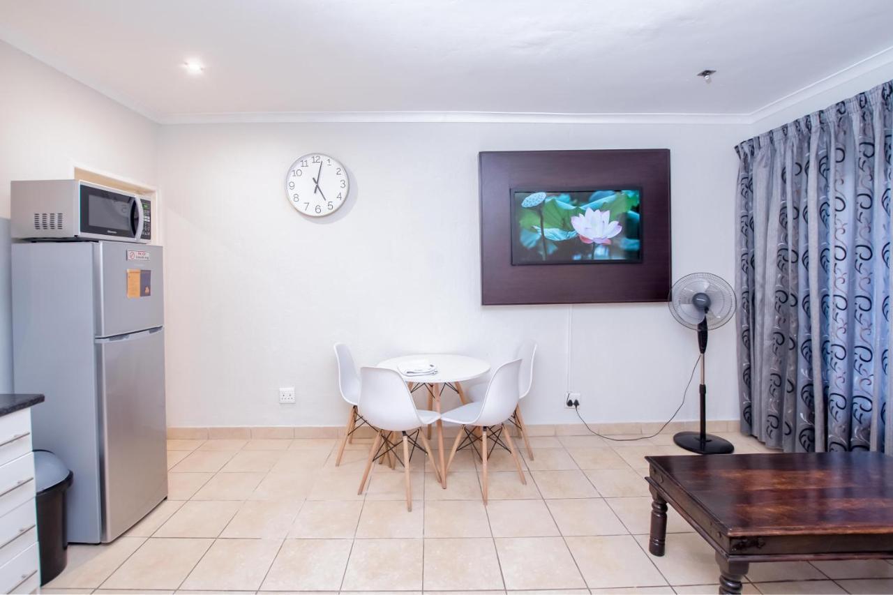 סנדטון Prestigious Apartments מראה חיצוני תמונה