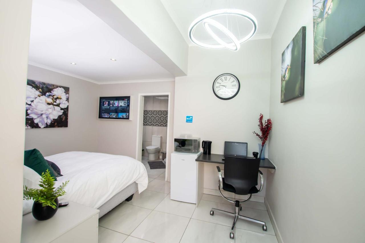 סנדטון Prestigious Apartments מראה חיצוני תמונה