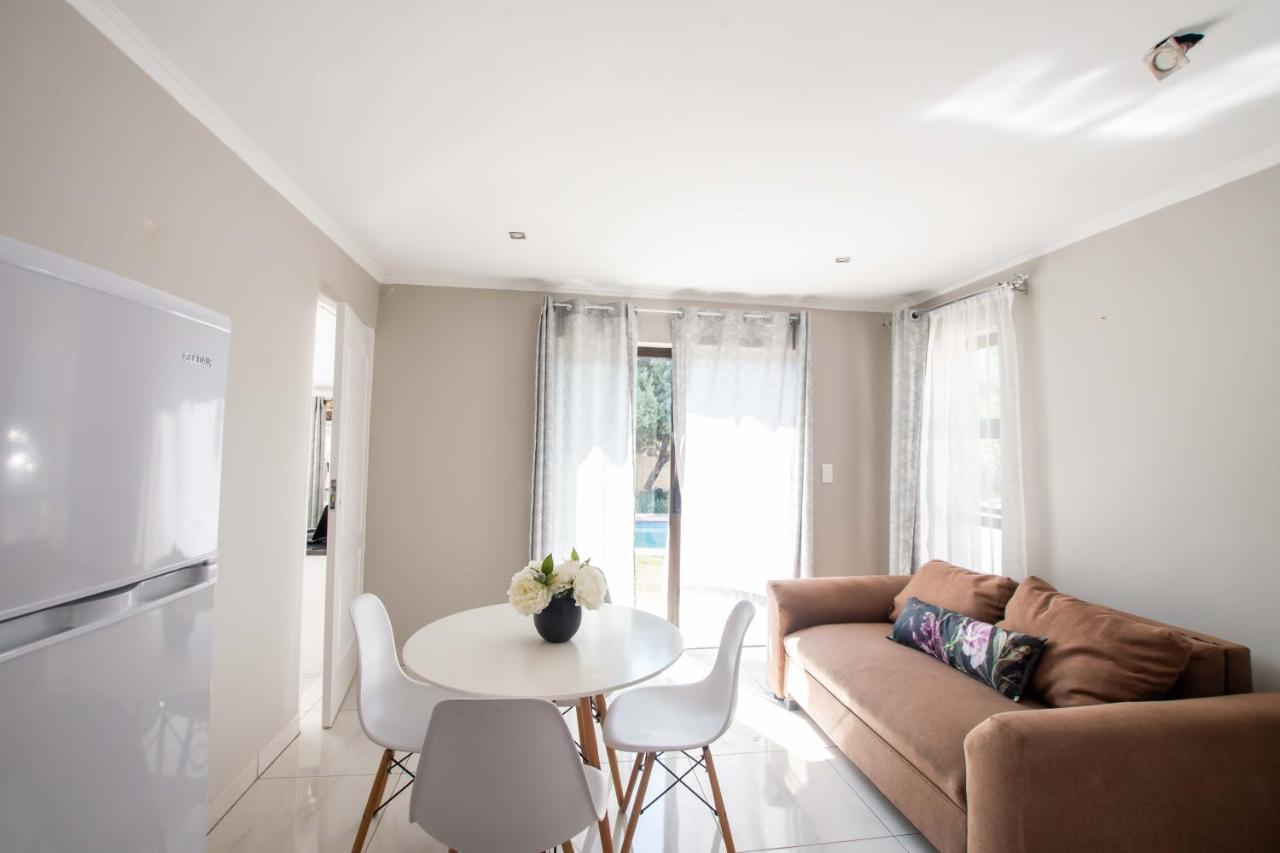 סנדטון Prestigious Apartments מראה חיצוני תמונה