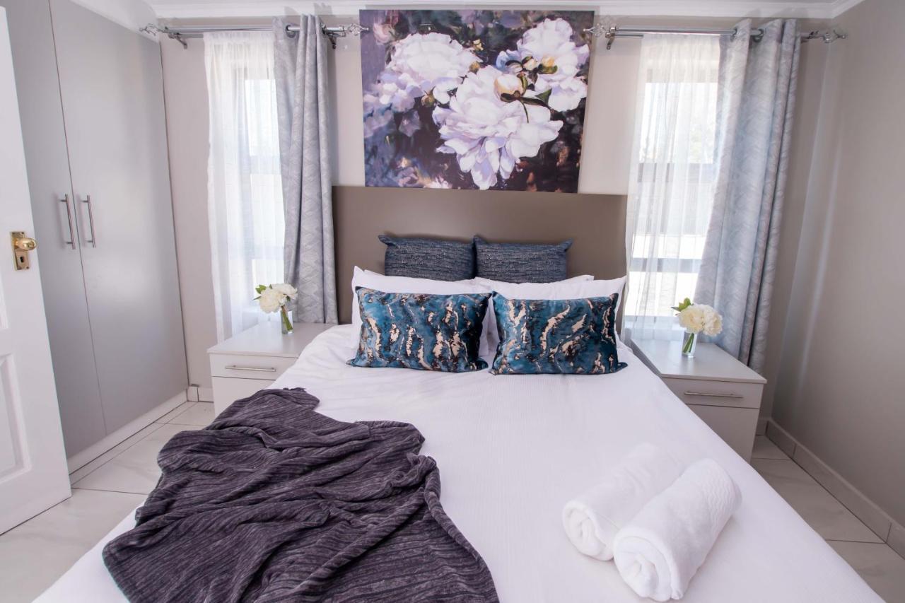 סנדטון Prestigious Apartments מראה חיצוני תמונה