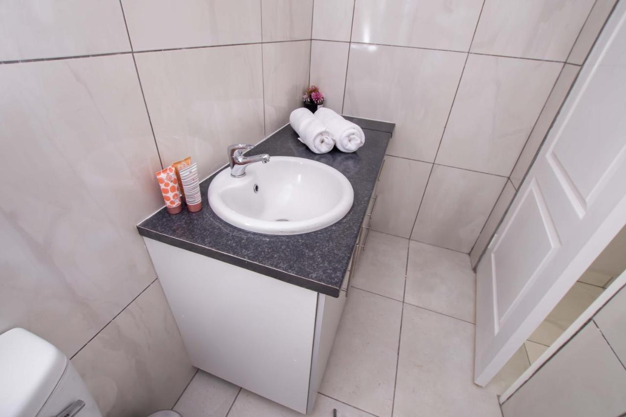 סנדטון Prestigious Apartments מראה חיצוני תמונה