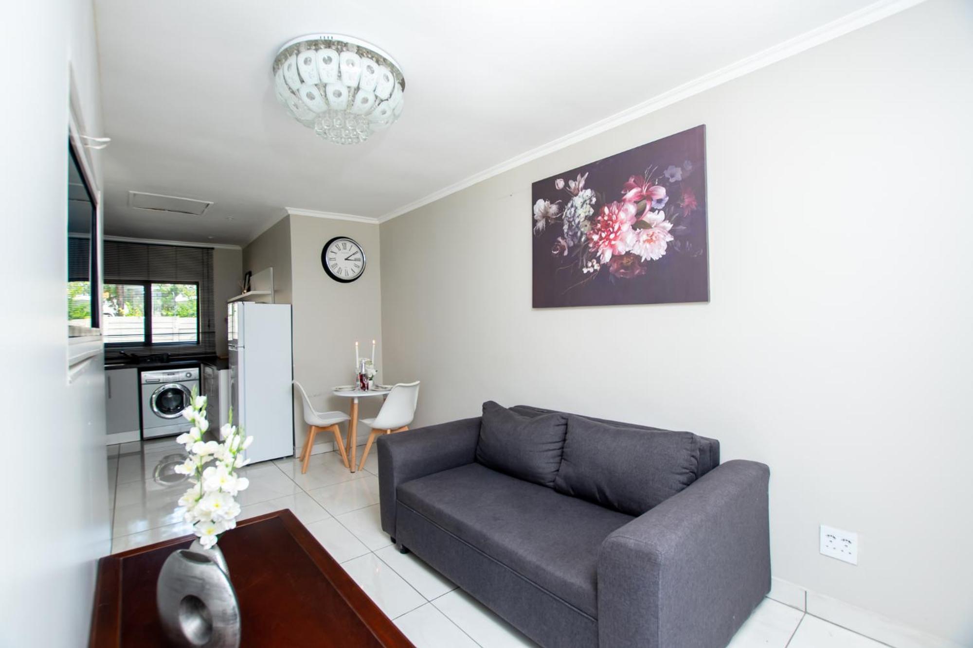 סנדטון Prestigious Apartments מראה חיצוני תמונה